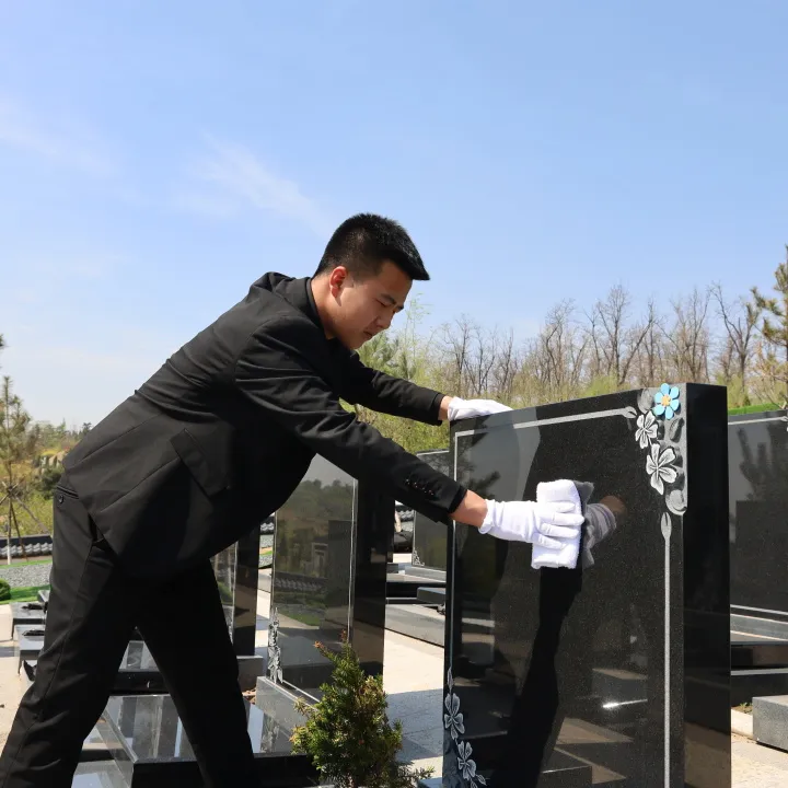 沈陽墓園父親節代祭掃服務：父愛如山，思念若海！