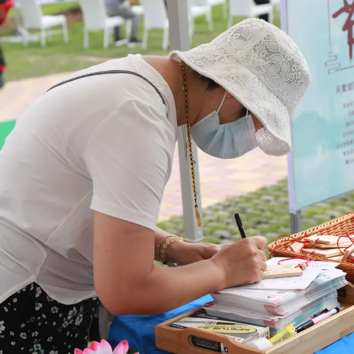 元旦特輯|回憶溫暖，沈陽龍生墓園讓愛照進未來