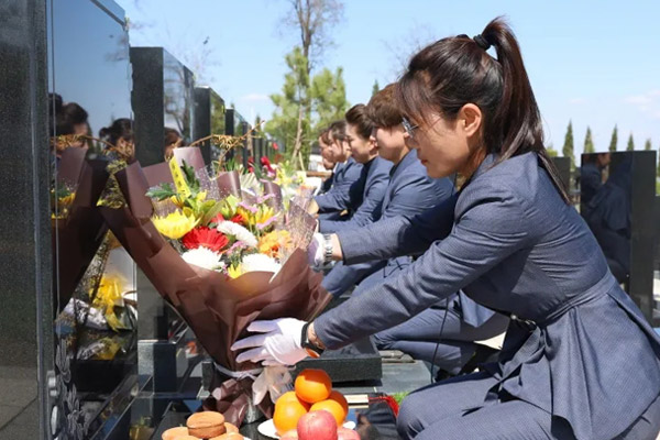 沈陽墓地陵園管理員具有較高的職業道德和心理素質