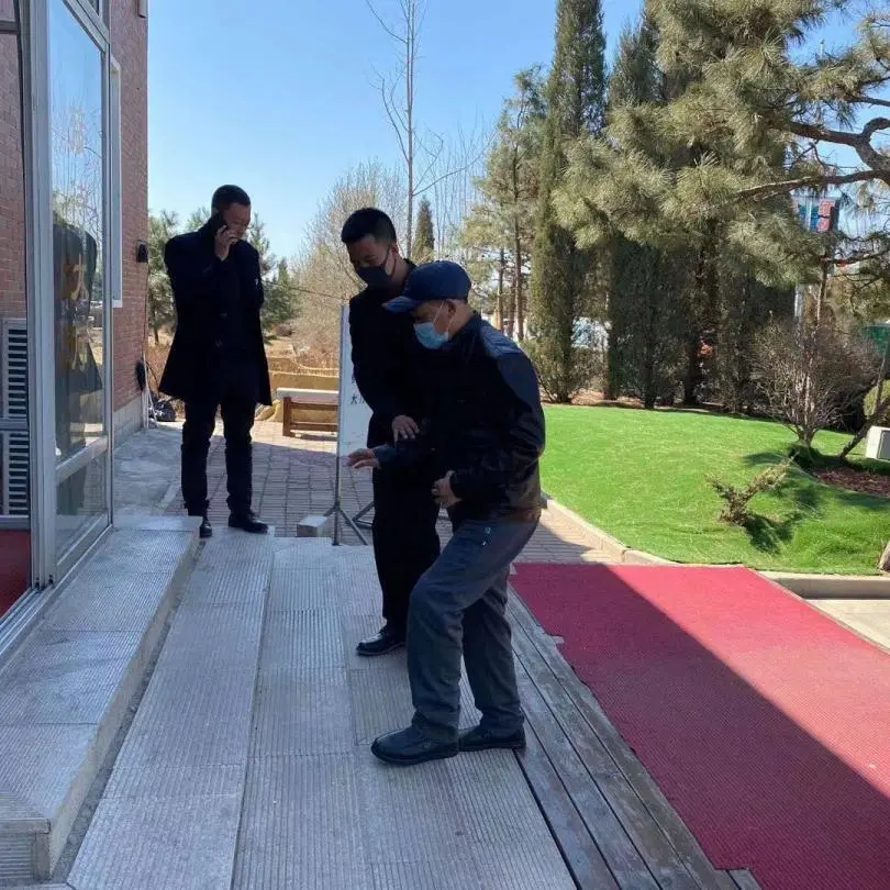 清明時節，沈陽墓園以心守候 | 記龍生墓地的春日長情
